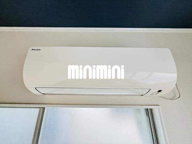 ����8