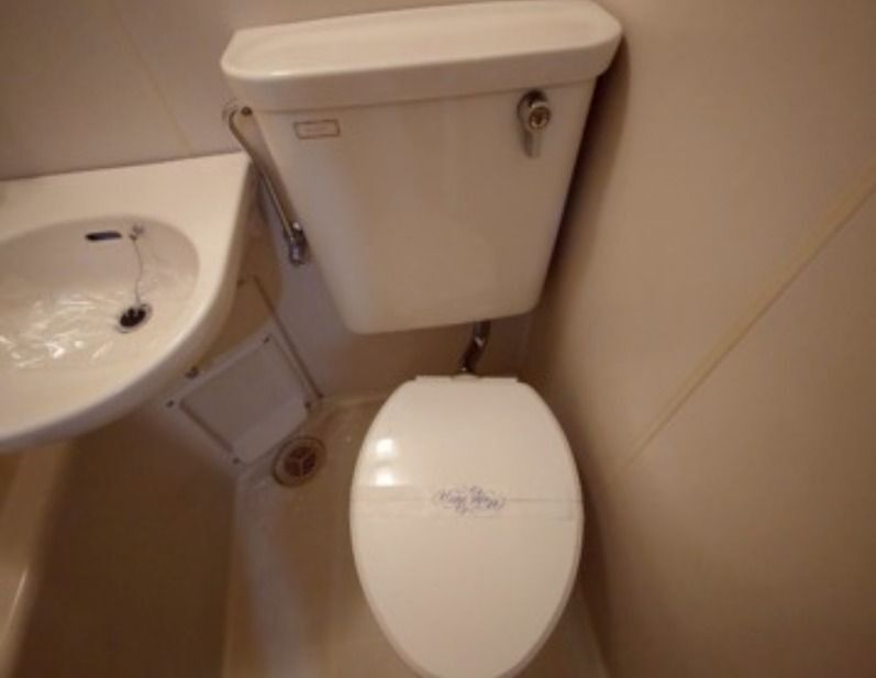 ����4