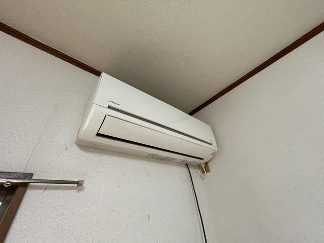 ����10