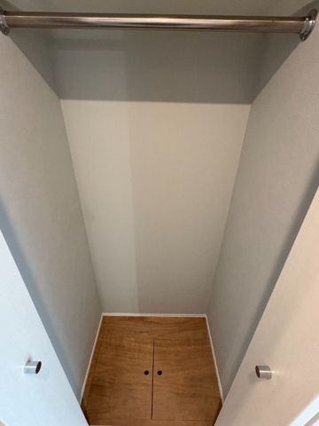 ����7