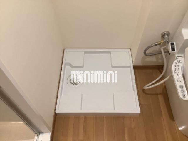 ����4