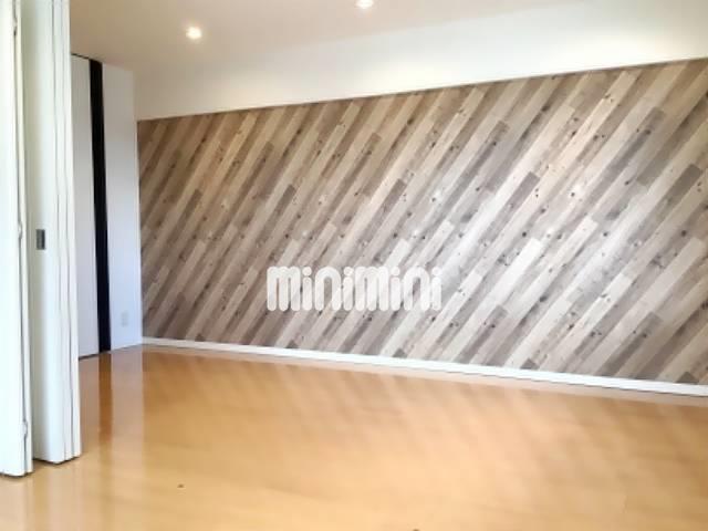 ����13