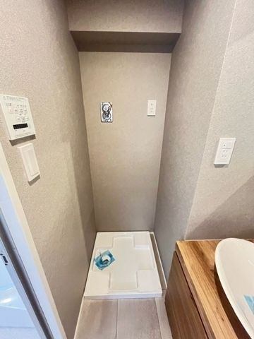 ����6