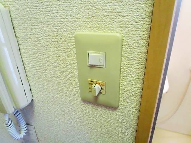 ����7