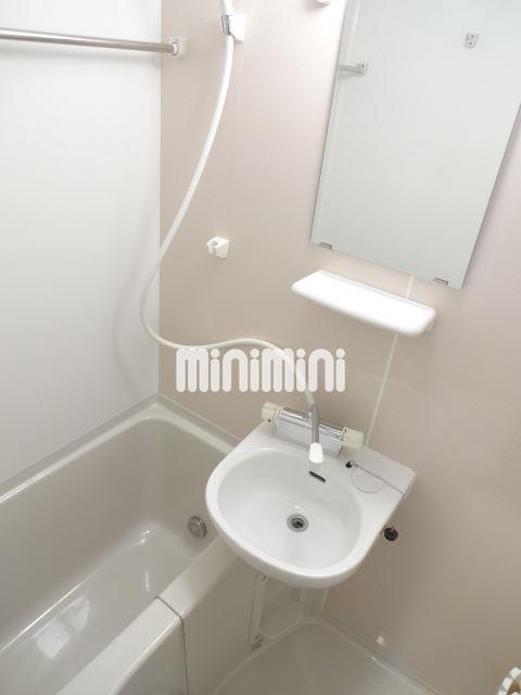 ����11