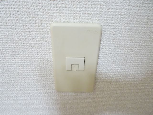 ����8