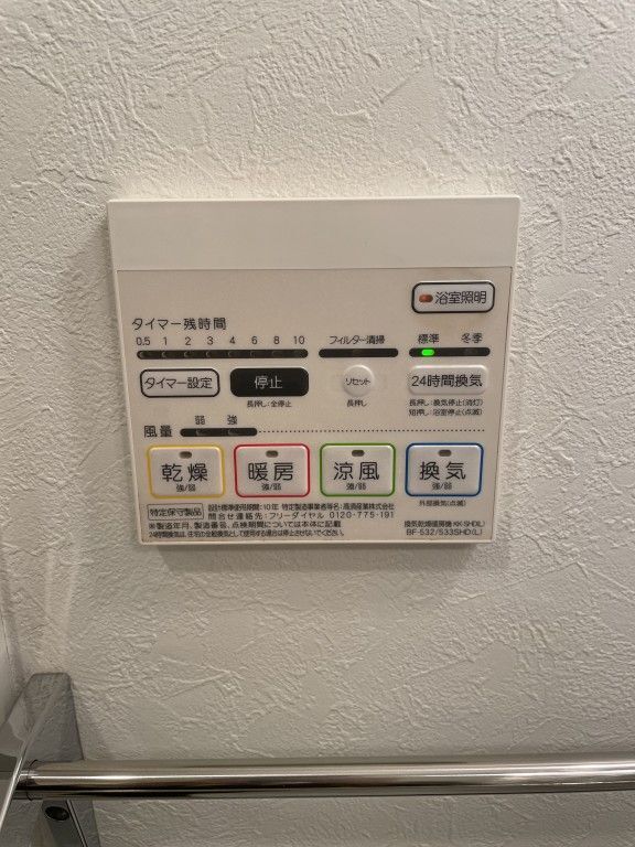 ����10
