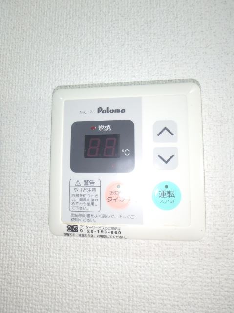 ����5