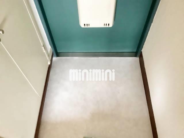 ����6