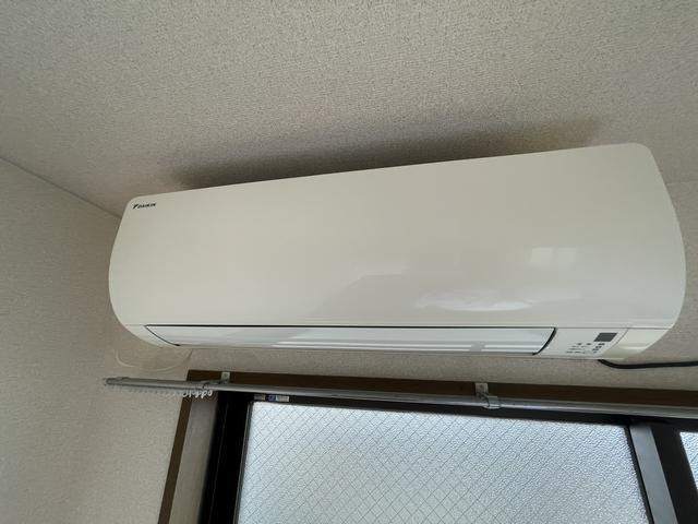 ����11
