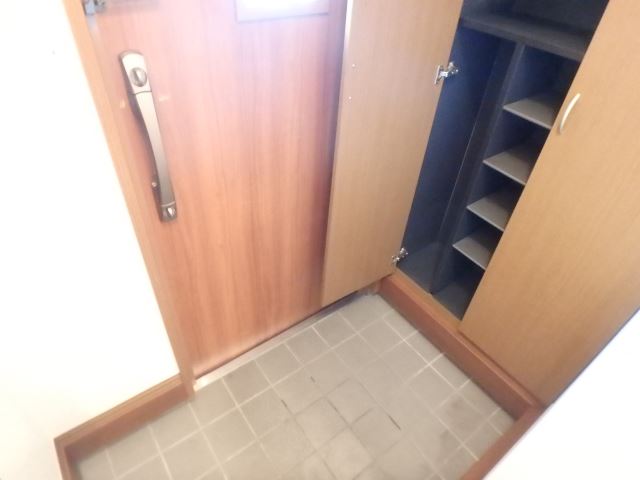 ����5