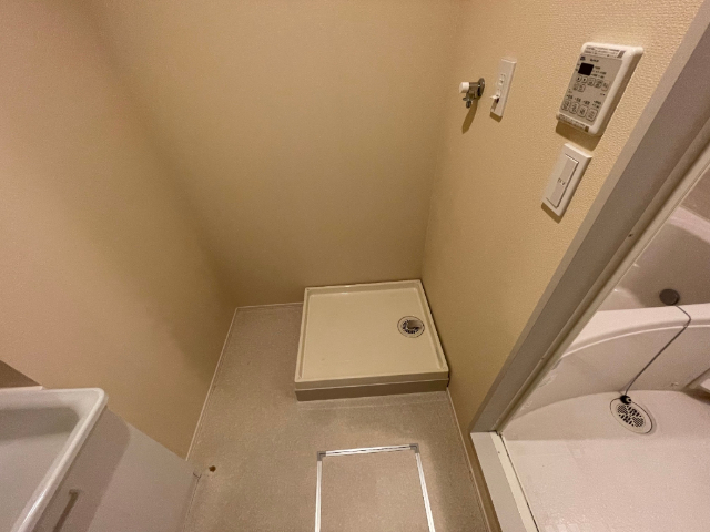 ����7