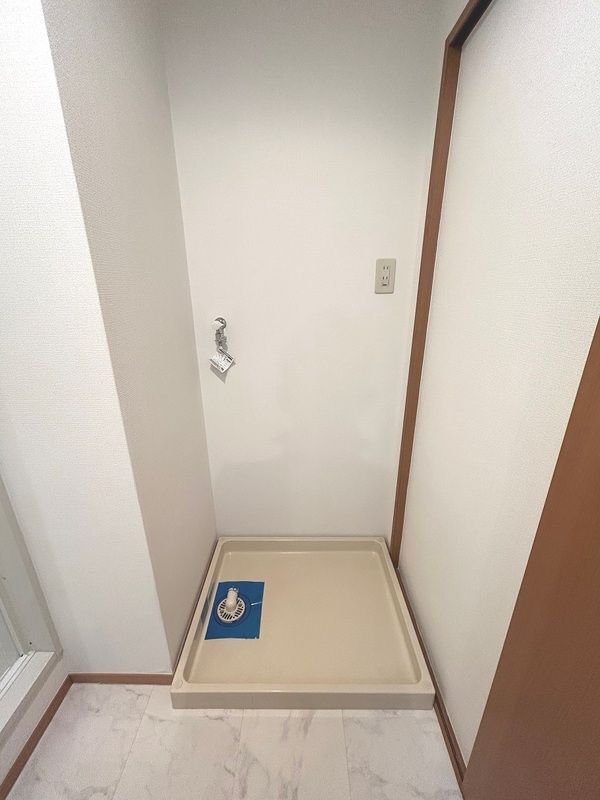 ����7