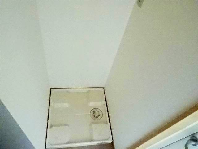 ����10