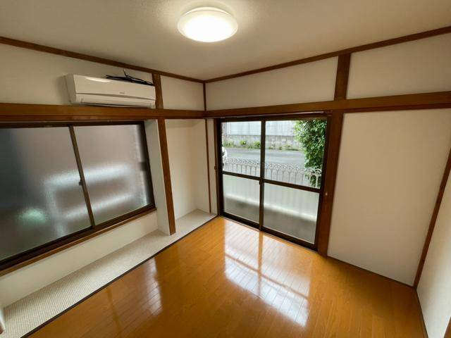 ����1
