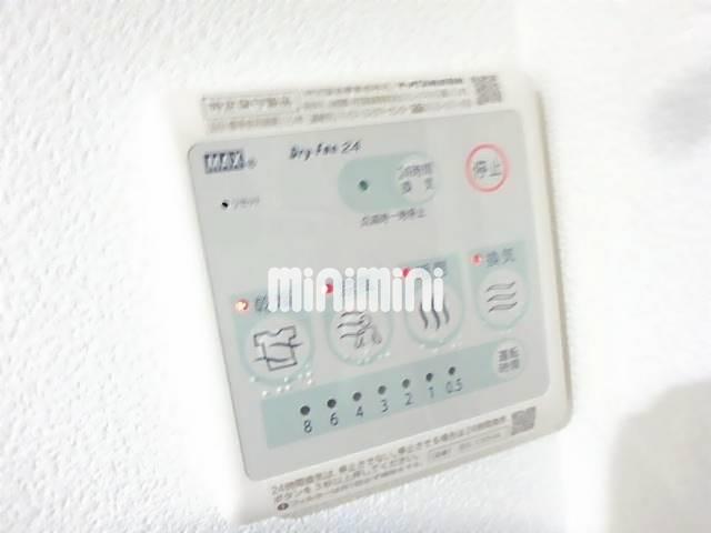 ����8