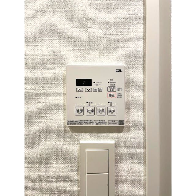 ����14