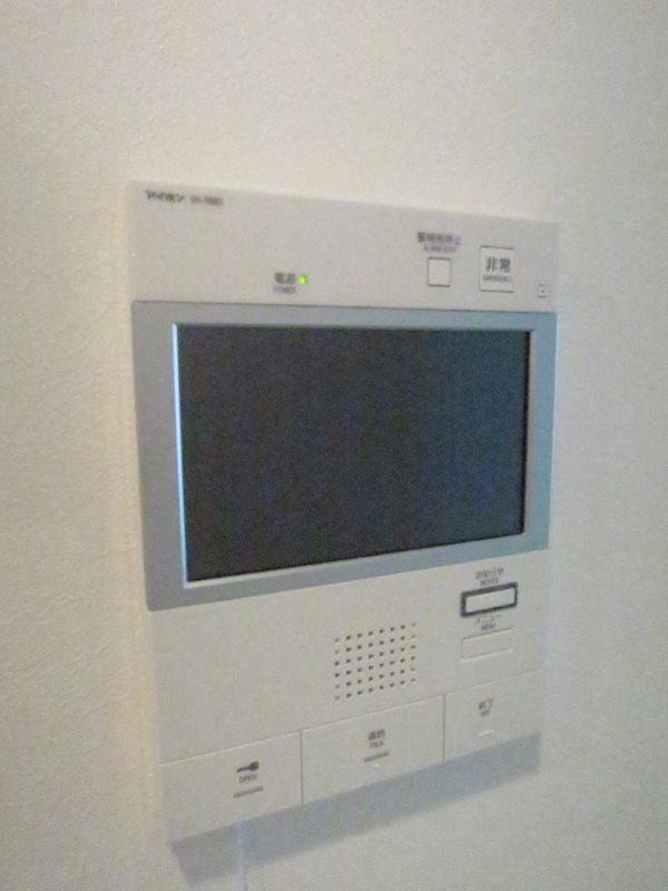����6