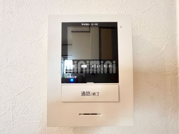 ����10
