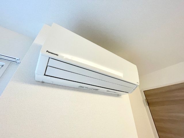 ����10