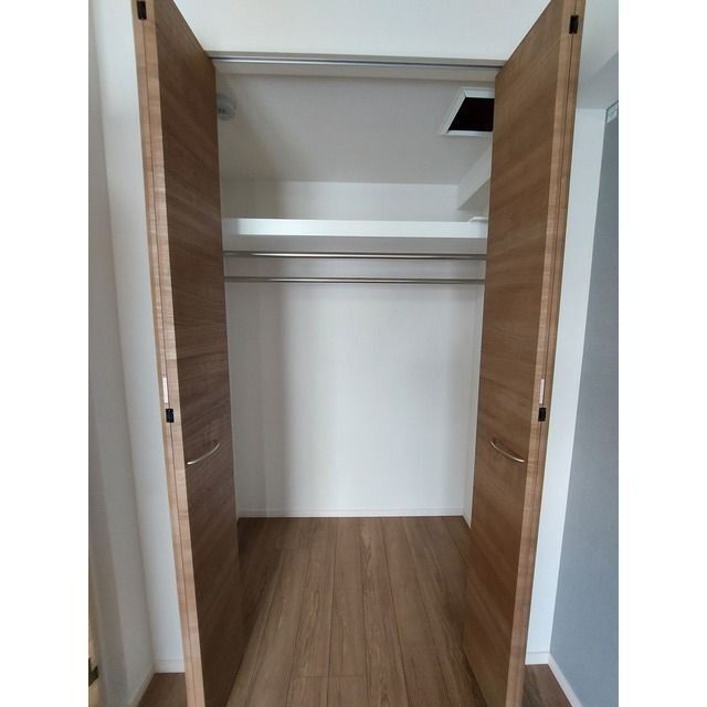 ����6