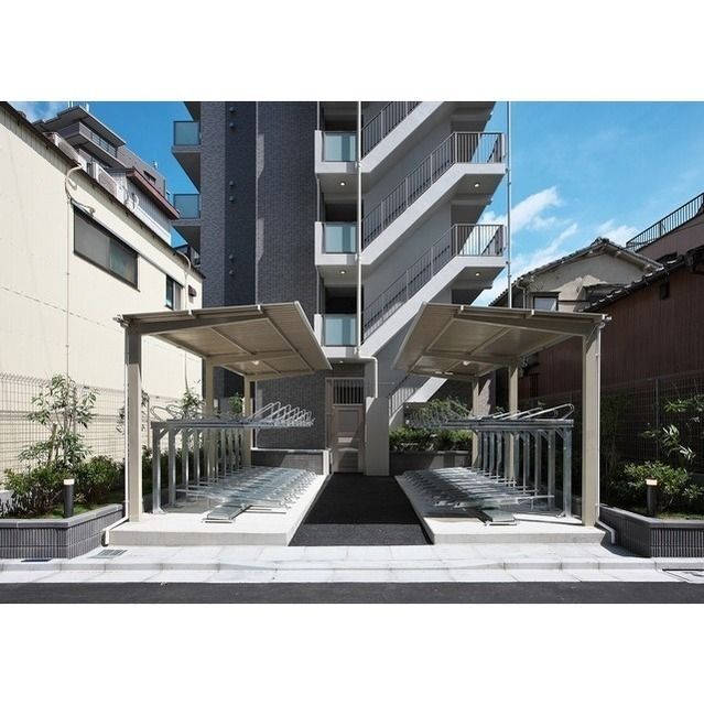 ����11
