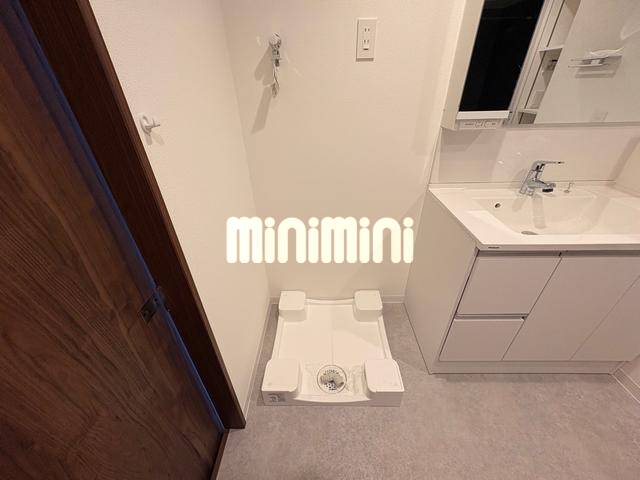 ����7