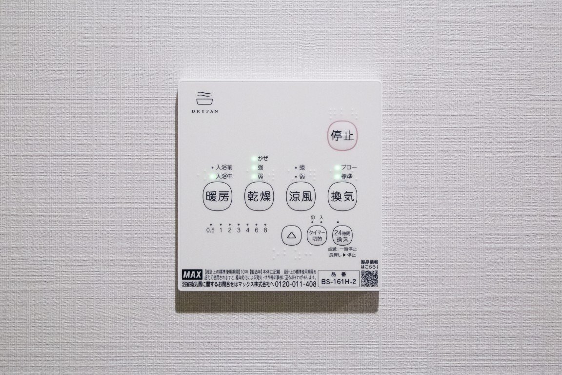 ����11