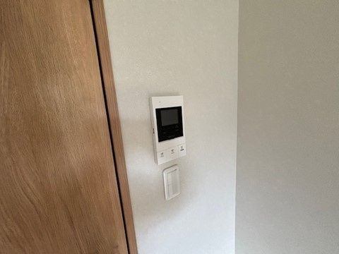 ����10