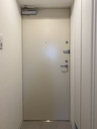 ����8