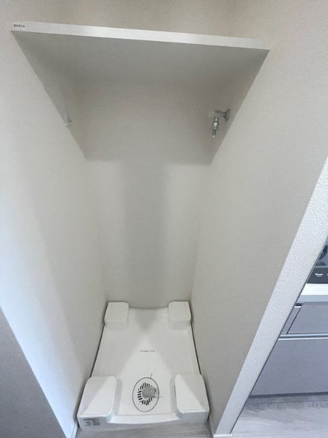 ����6