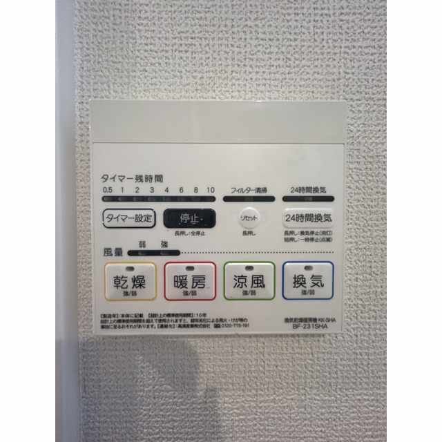 ����13