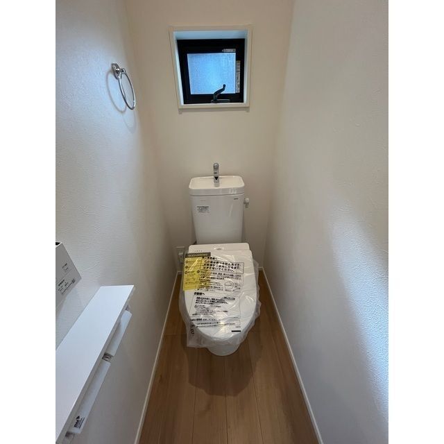 ����8