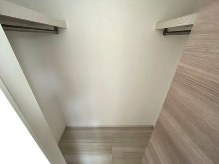 ����6