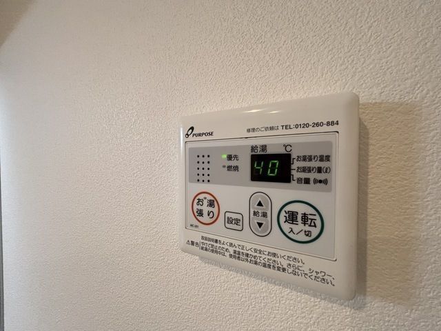 ����10