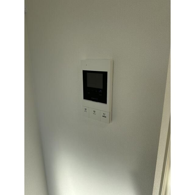 ����10