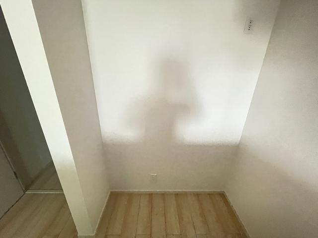 ����18