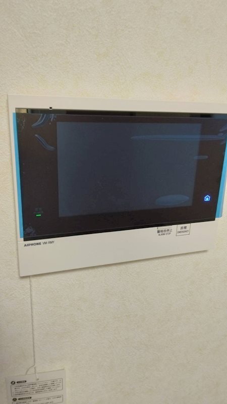 ����10