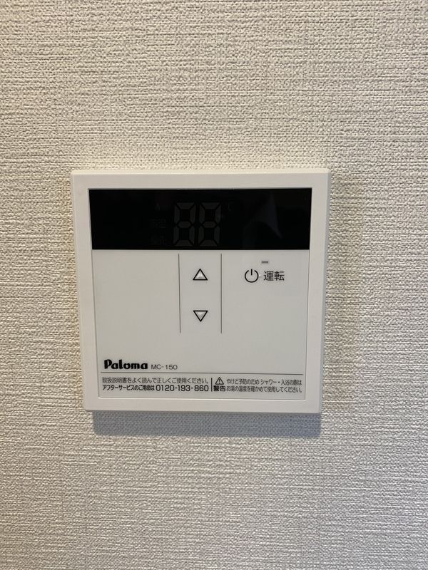 ����11