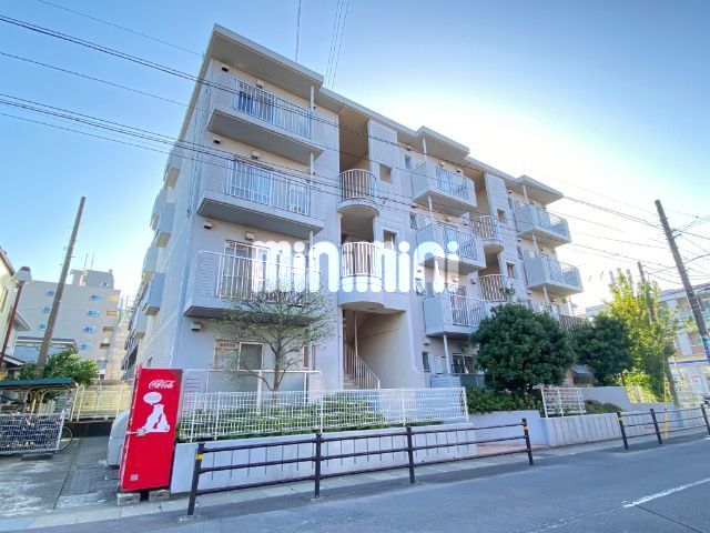 �������g���������@�s���w�i�k��5���j