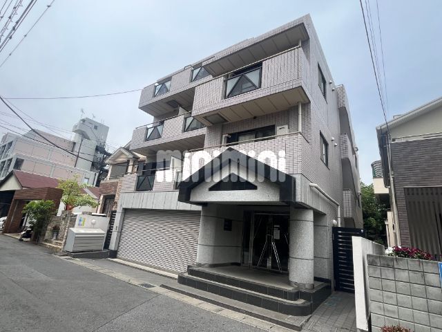 �������g���������@��s���w�i�k��6���j