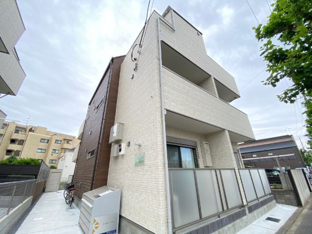 �I�X�X�������ʐ^