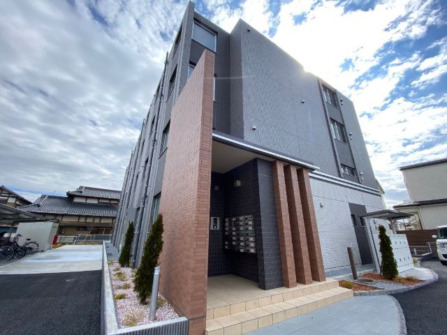 ���΃G�N�X�v���X�@���̗t�L�����p�X�w�i�k��38���j