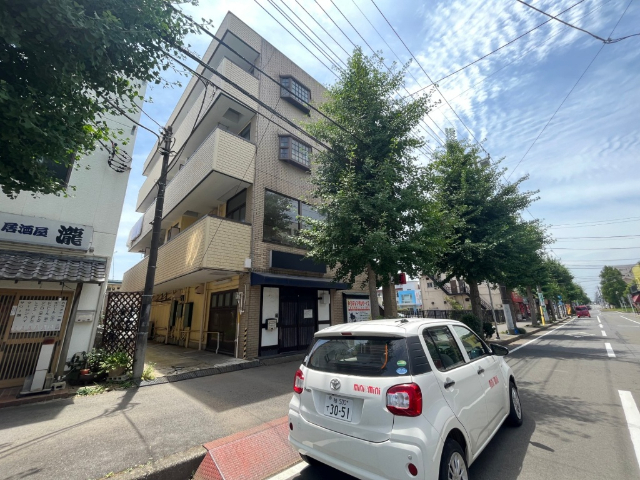 ���c���@�Ζk�w�i�k��2���j