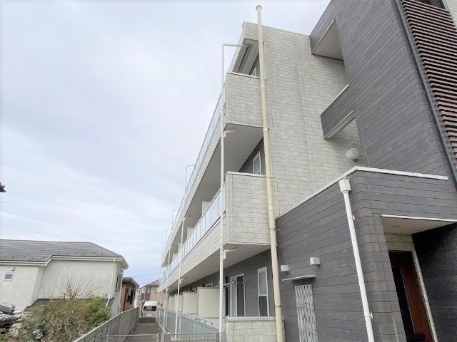 �V�����d�S�@�򉀑�w�i�k��12���j