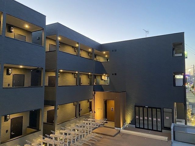 �������g���������@��s���w�i�k��6���j