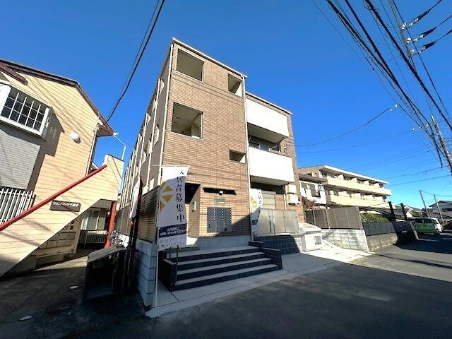 ��t����t�s�������t�����P�k�c�j