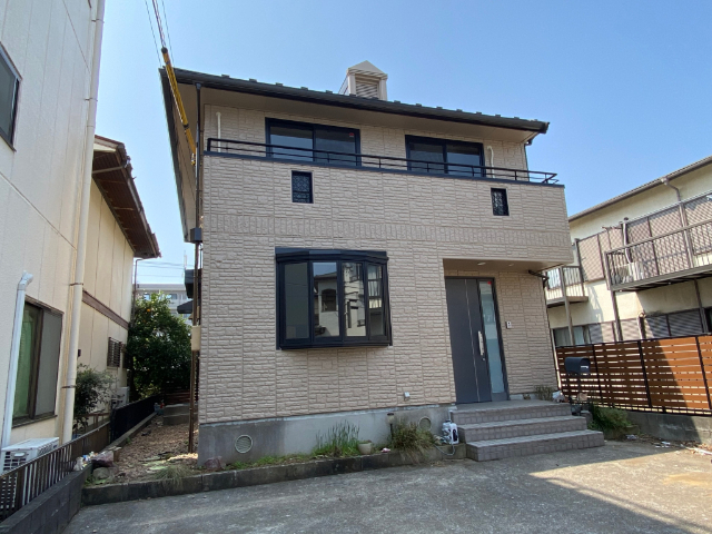 �������g���������@��s���w�i�k��9���j