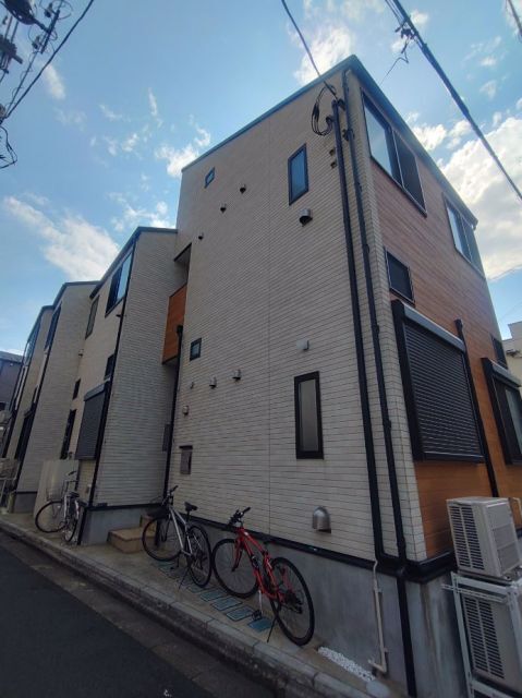 �������g���������@�썻���w�i�k��9���j