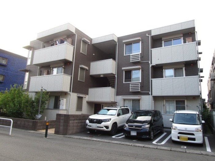 �������g���������@��s���w�i�k��3���j